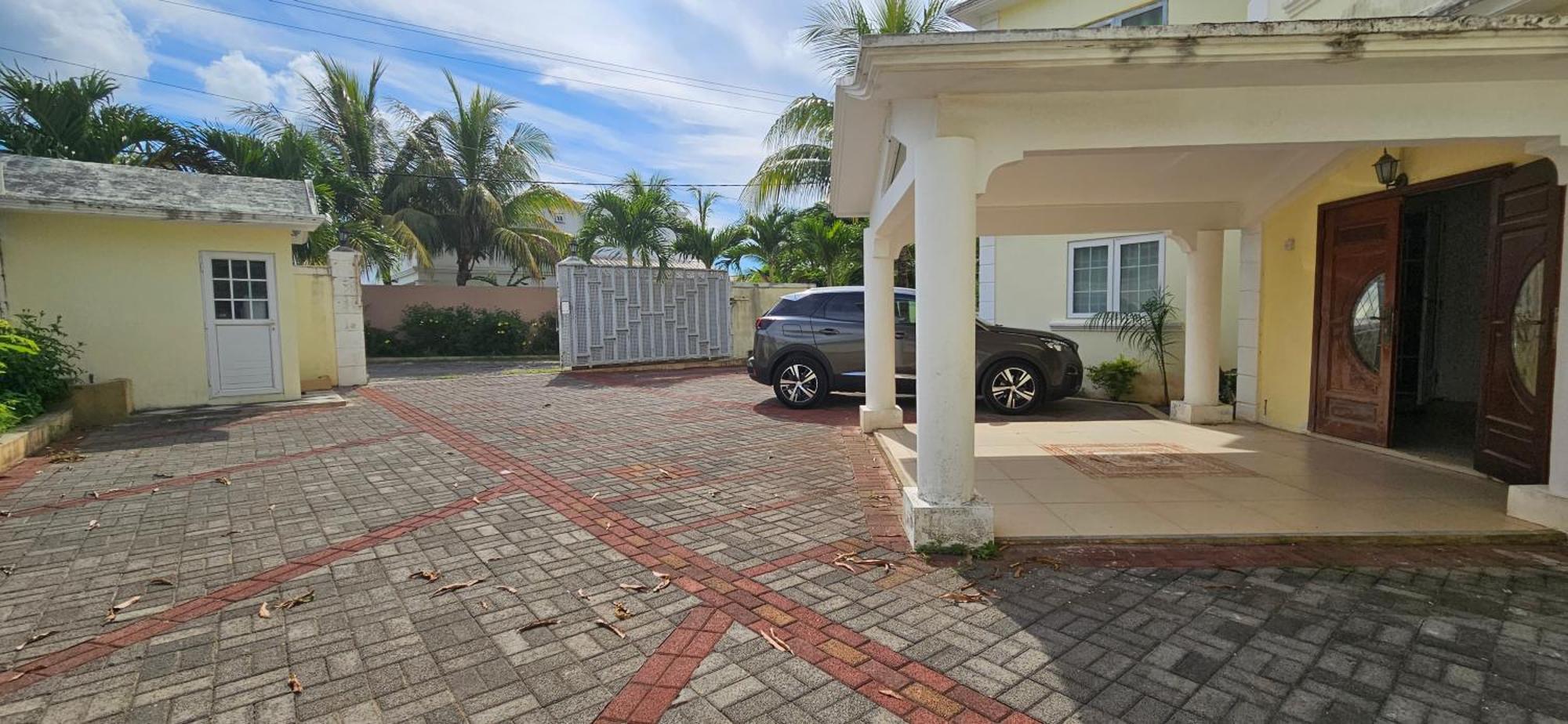 Ground Floor Apartment Near Pereybere Beach Buitenkant foto